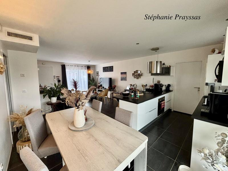 Maison - 85 m² - 4 pièces