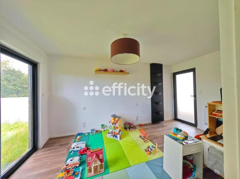 Maison - 126 m² - 6 pièces