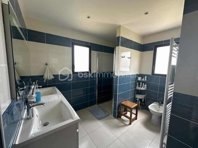 Maison - 101 m² - 4 pièces