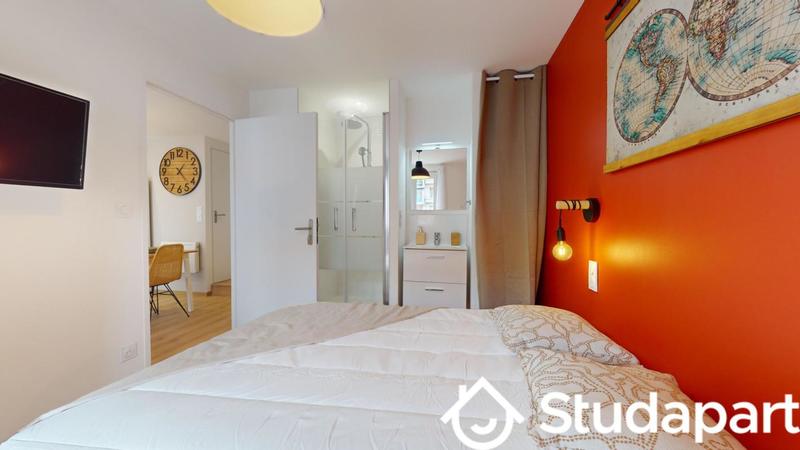 Chambre - 10 m² - 1 pièce