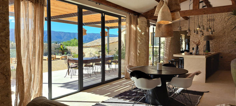 Maison - 175 m² - 5 pièces