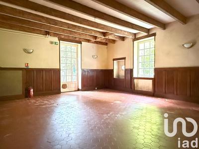 Maison - 390 m² - 13 pièces