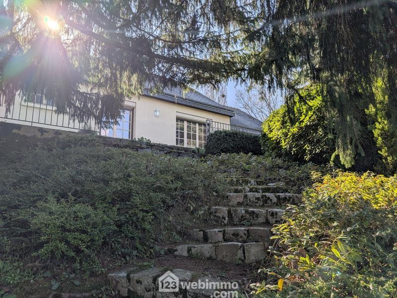 Maison - 135 m² - 7 pièces