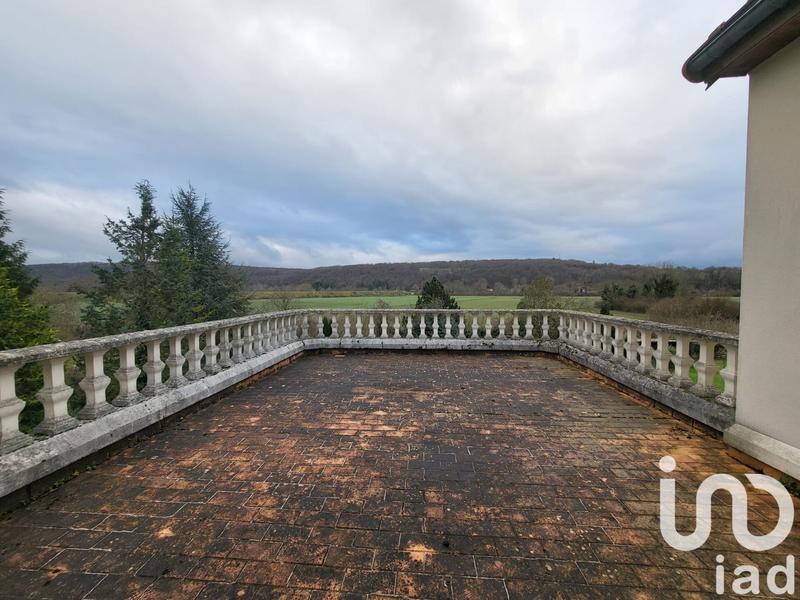 Maison - 205 m² - 5 pièces