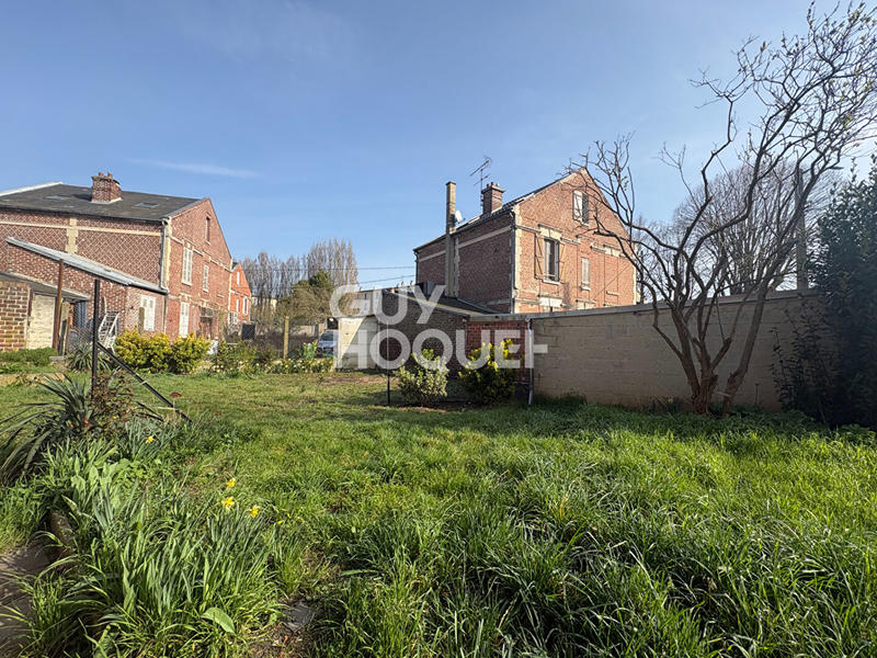 Maison - 64 m² - 4 pièces