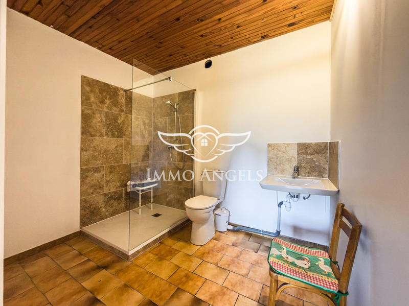 Mas - 158 m² - 8 pièces