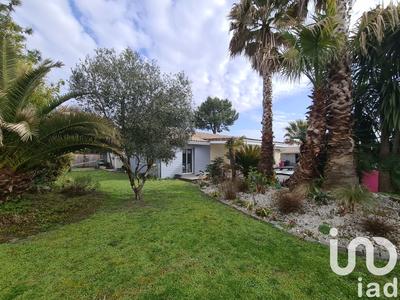 Appartement - 168 m² - 6 pièces