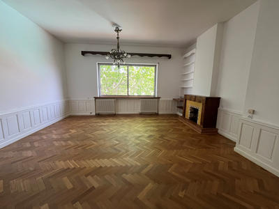 Maison - 185 m² - 7 pièces