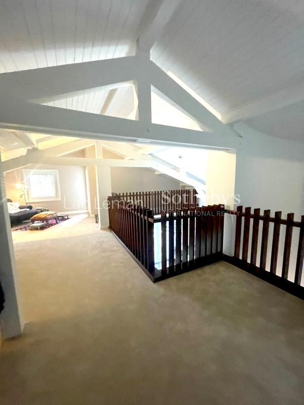 Maison - 174 m² - 6 pièces