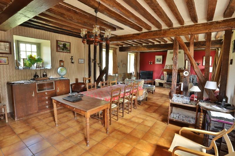 Propriété - 181 m² - 6 pièces