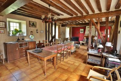 Propriété - 181 m² - 6 pièces