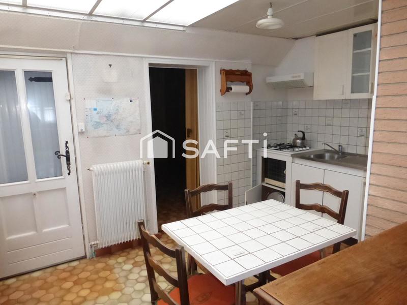 Maison - 92 m² - 6 pièces