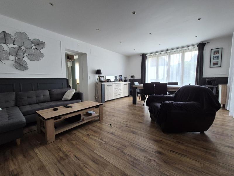 Maison - 122 m² - 3 pièces