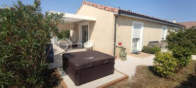 Maison - 90 m² - 4 pièces