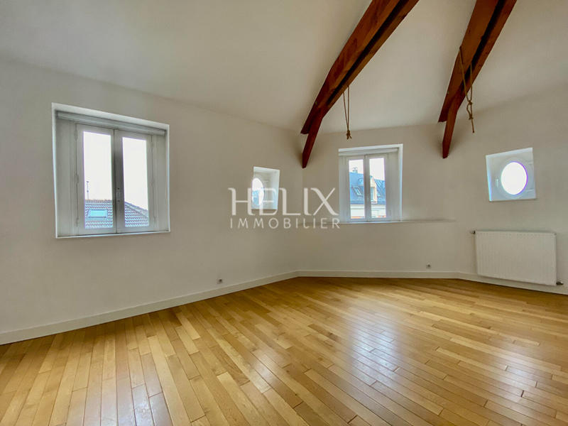 Appartement - 61 m² - 2 pièces