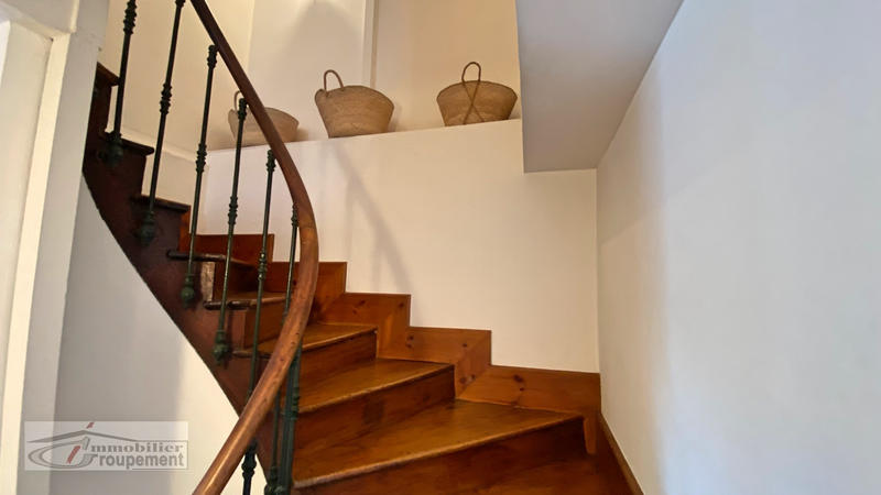 Maison - 166 m² - 7 pièces