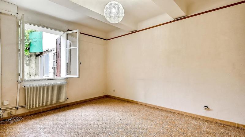 Appartement - 107 m² - 5 pièces