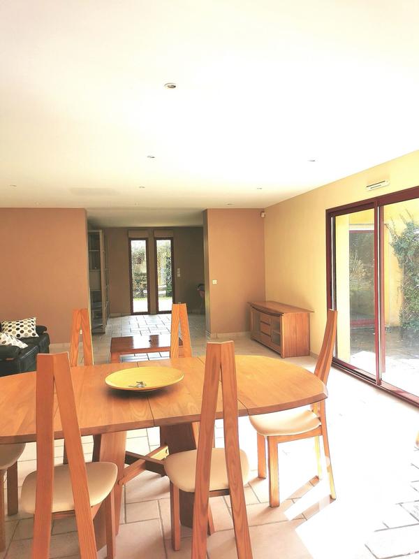 Maison - 147 m² - 6 pièces