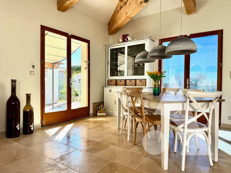 Maison - 146 m² - 5 pièces