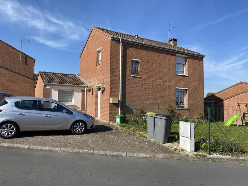 Maison - 106 m² - 7 pièces