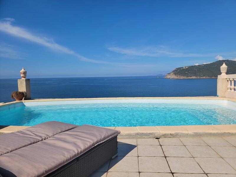 Villa - 204 m² - 6 pièces