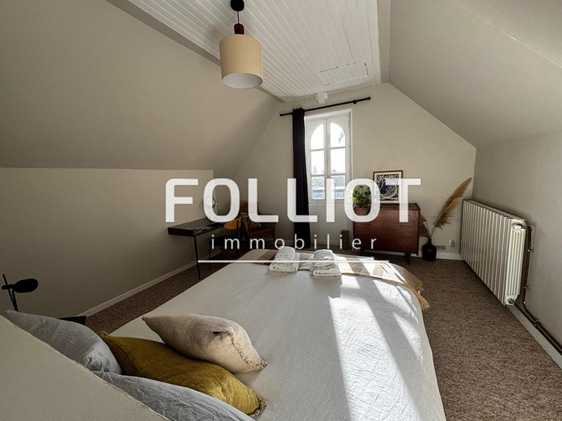 Maison - 357 m² - 15 pièces