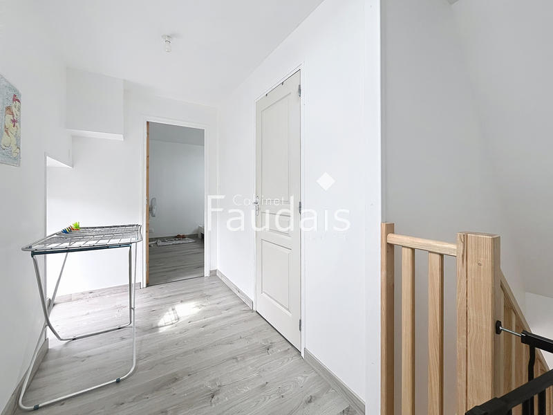 Maison - 155 m² - 6 pièces