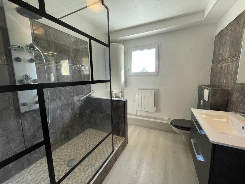 Maison - 97 m² - 6 pièces