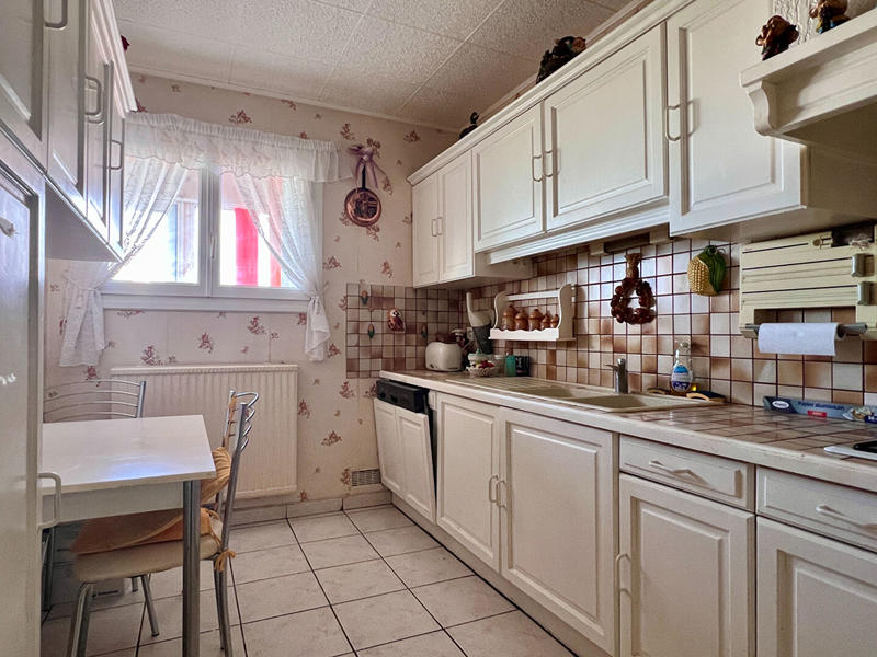 Appartement - 90 m² - 4 pièces