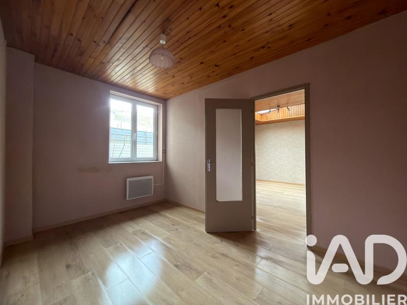 Maison - 102 m² - 5 pièces
