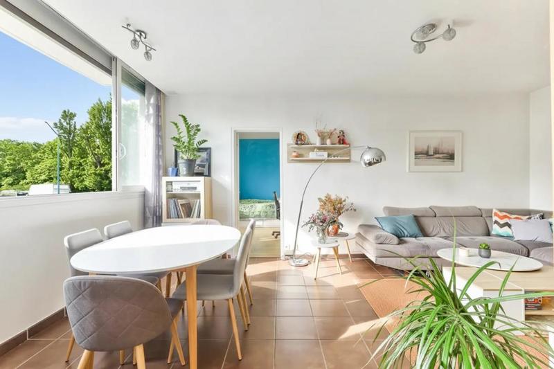 Appartement - 80 m² - 4 pièces