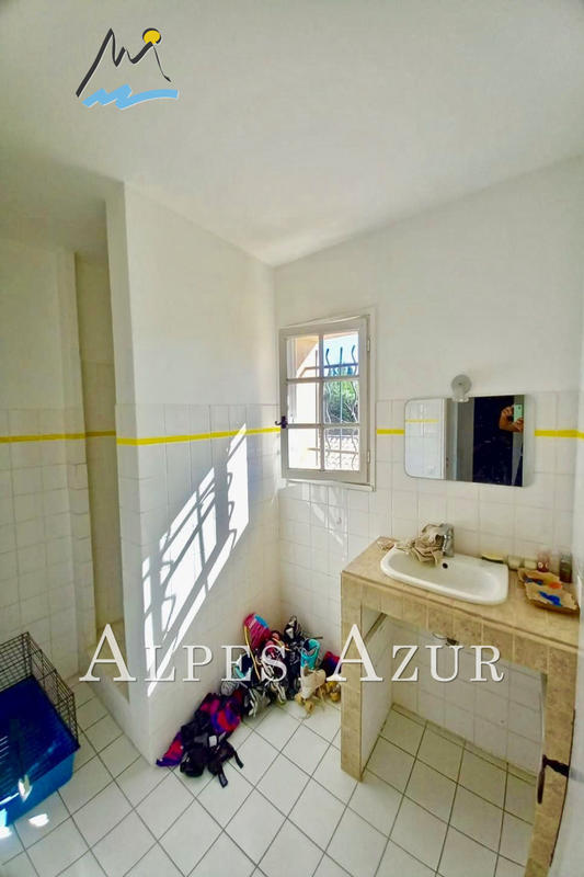 Villa - 150 m² - 6 pièces