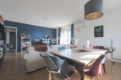 Appartement - 85 m² - 3 pièces