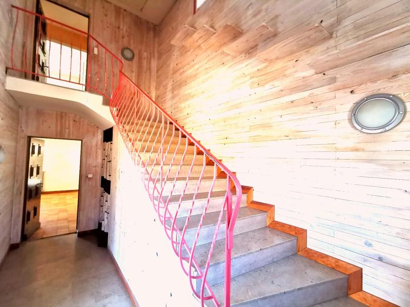 Maison - 170 m² - 6 pièces