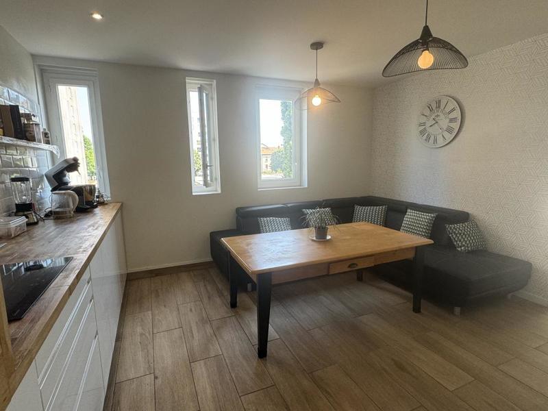 Appartement - 112 m² - 5 pièces