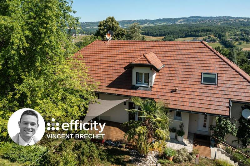 Maison - 233 m² - 7 pièces