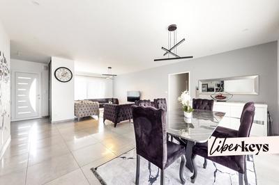 Maison - 140 m² - 6 pièces