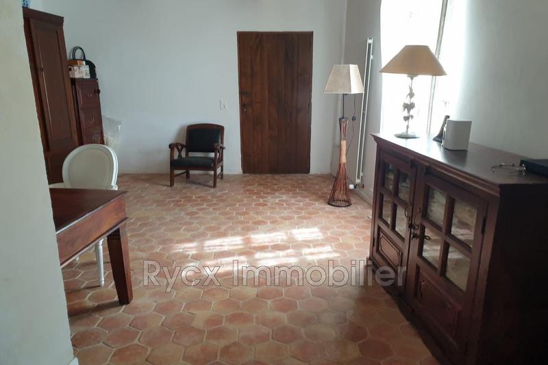 Maison - 285 m² - 9 pièces