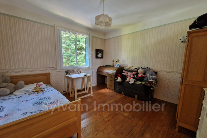 Maison - 216 m² - 6 pièces