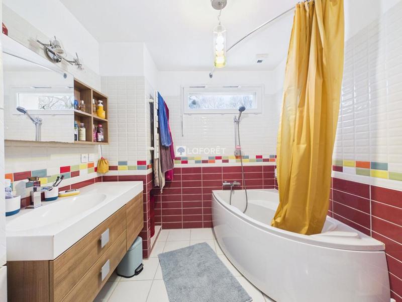 Maison - 155 m² - 7 pièces