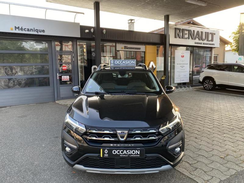 Dacia sandero III Stepway 90 Ch Essence Confort garantie 12 mois