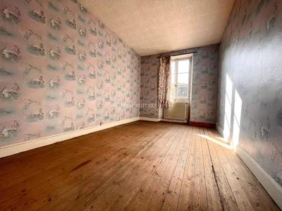 Maison - 101 m² - 4 pièces