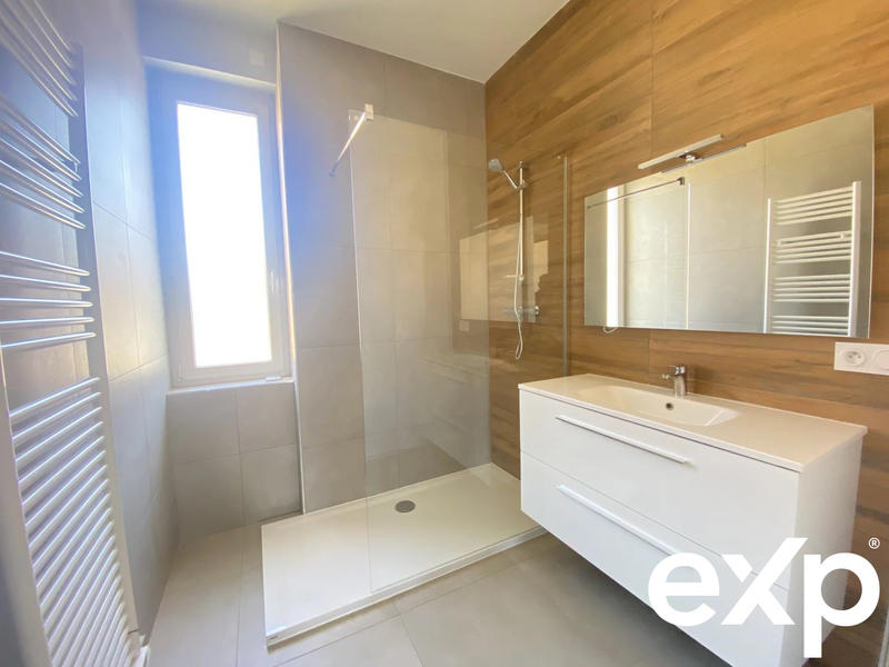 Maison - 88 m² - 3 pièces