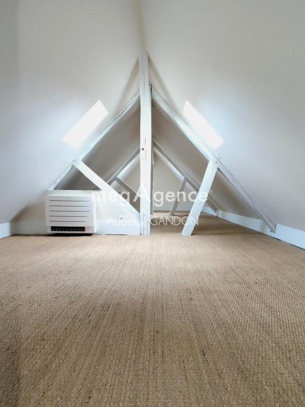 Appartement - 75 m² - 6 pièces