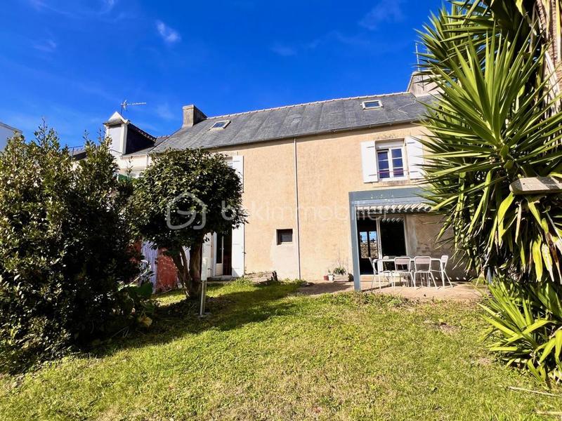 Maison de bourg - 118 m² - 4 pièces