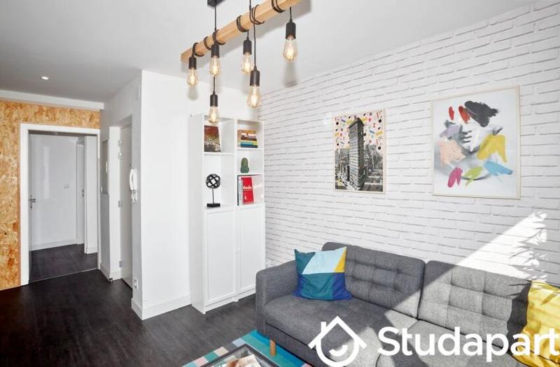 Chambre - 11 m² - 1 pièce