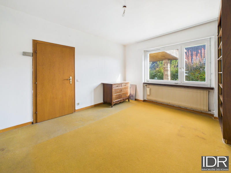 Maison - 219 m² - 7 pièces