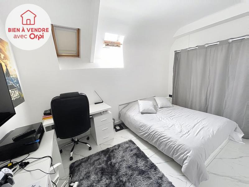 Appartement - 136 m² - 5 pièces