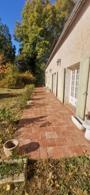 Maison - 167 m² - 9 pièces