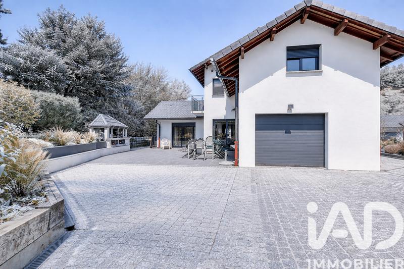 Maison - 135 m² - 5 pièces